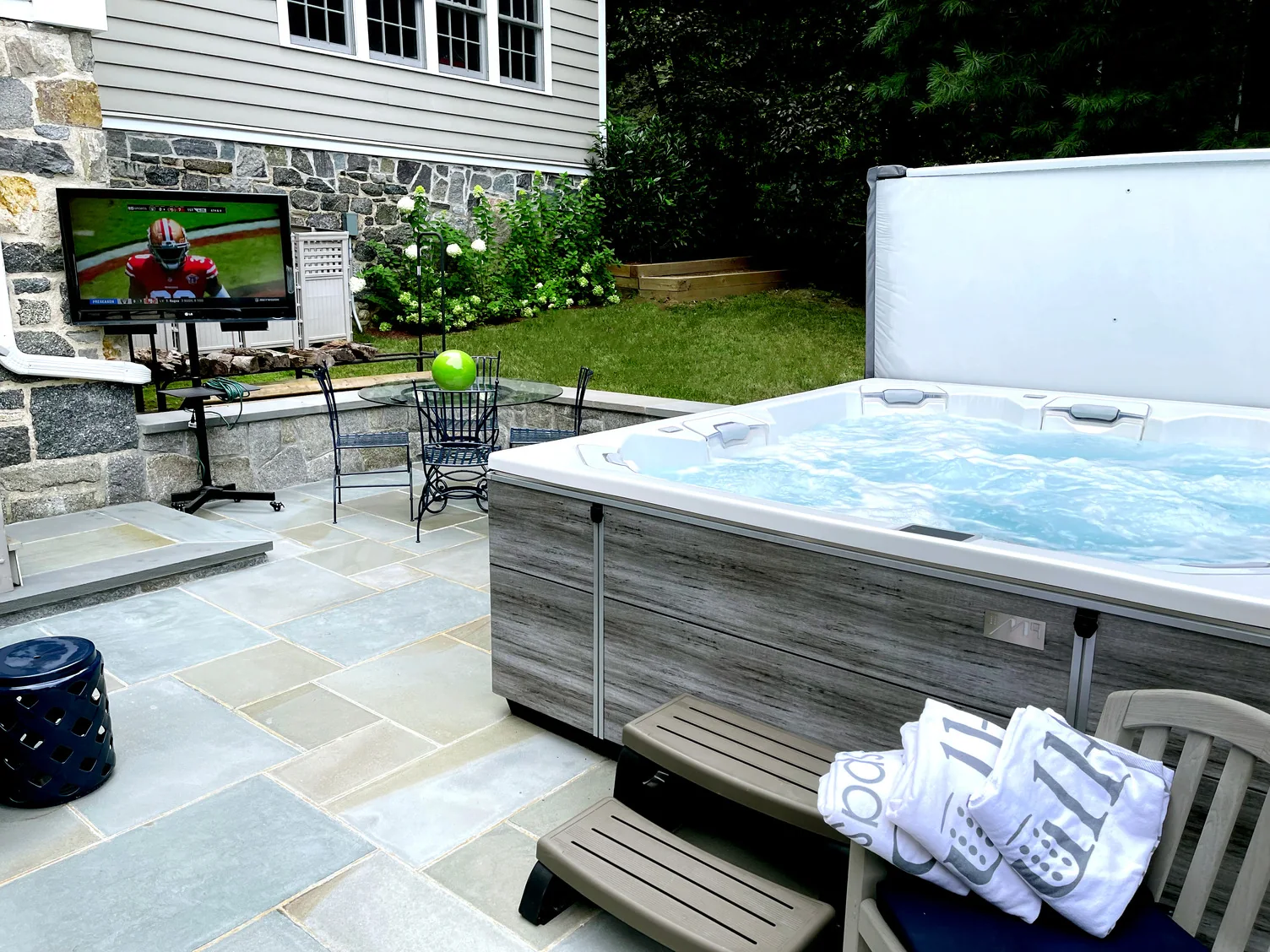 Bullfrog spa outdoor setting